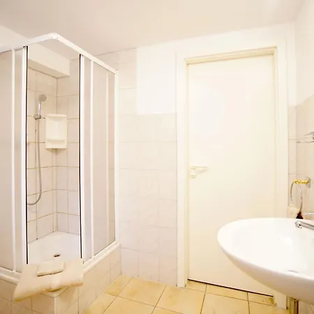 Hostel Hostel Senftenberg *