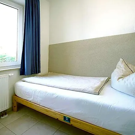 Hostel Senftenberg Hostel *