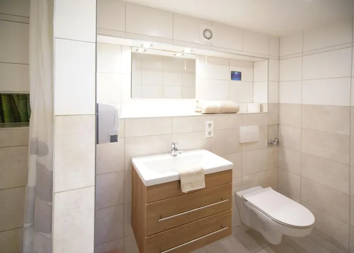 Hostel Senftenberg 圣弗顿堡