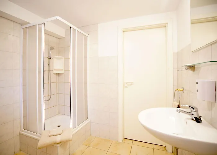 旅馆 Hostel Senftenberg *