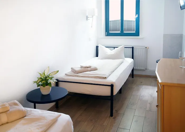 Hostel Senftenberg *