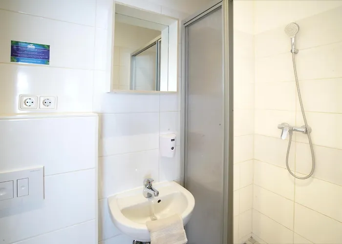 Hostel Senftenberg * 圣弗顿堡