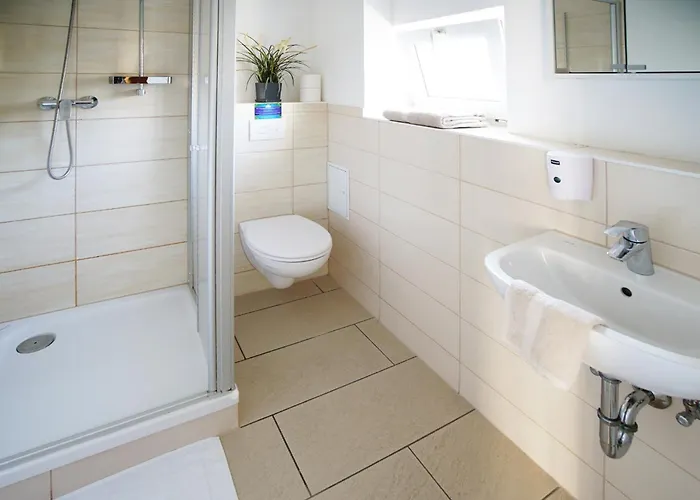 Hostel Senftenberg 旅馆 圣弗顿堡